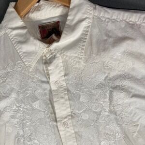 Vintage Red‎ Embroidered Mens Shirt Long Sleeve Cotton XL